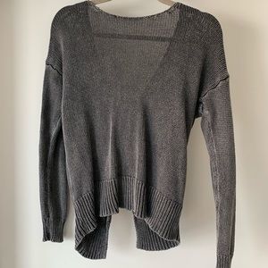 American Eagle gray sweater